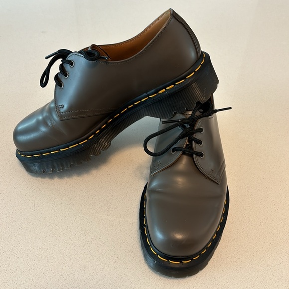Dr. Martens Doc Martens 1461 BEX SMOOTH LEATHER OXFORD SHOES - Picture 2 of 4